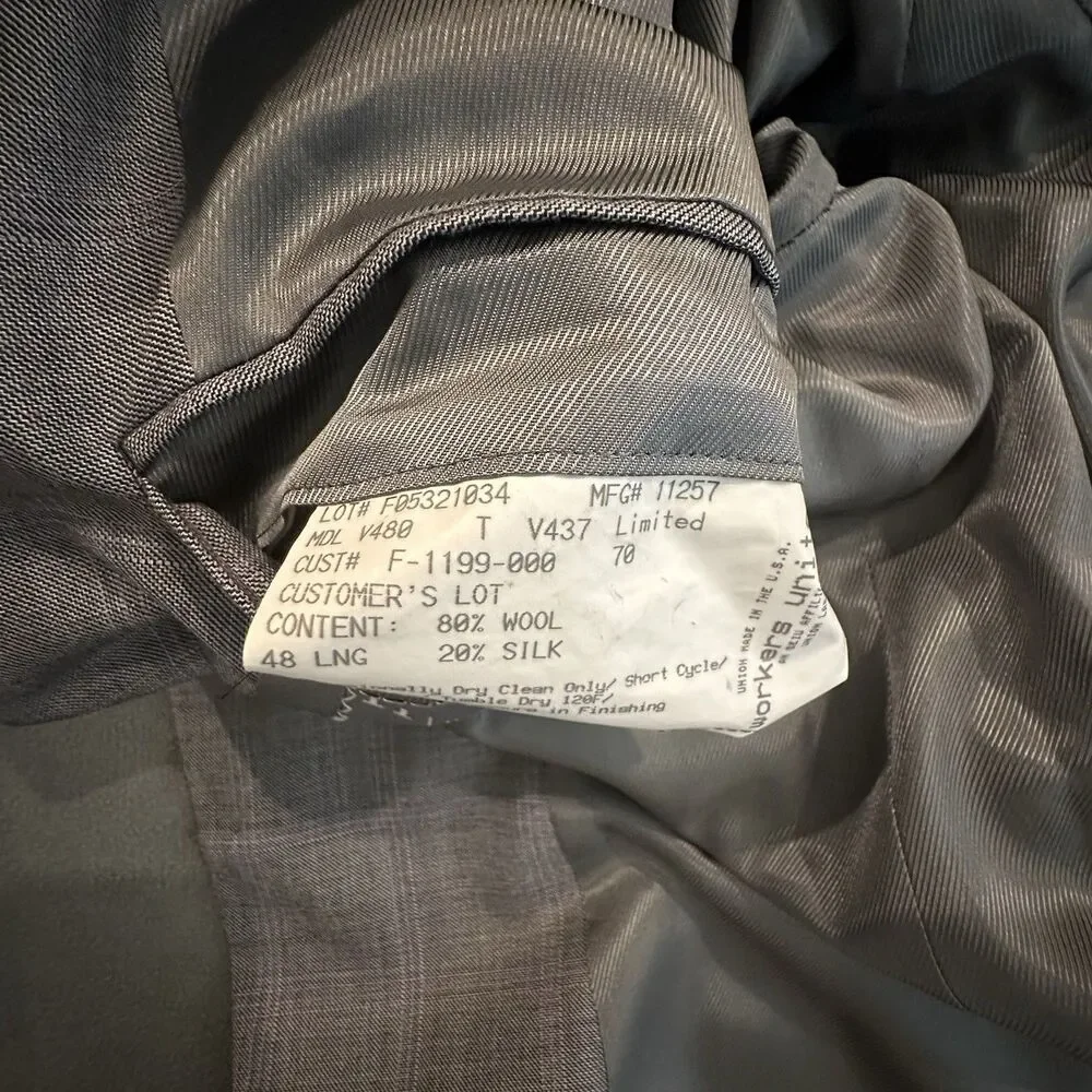 Hickey Freeman 2 Piece Suit Men’s 48L Wool Silk Pleated Pants 38x31 Made in USA